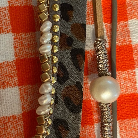 A beautiful bracelet what they magnetic clasp - Picture 1 of 5